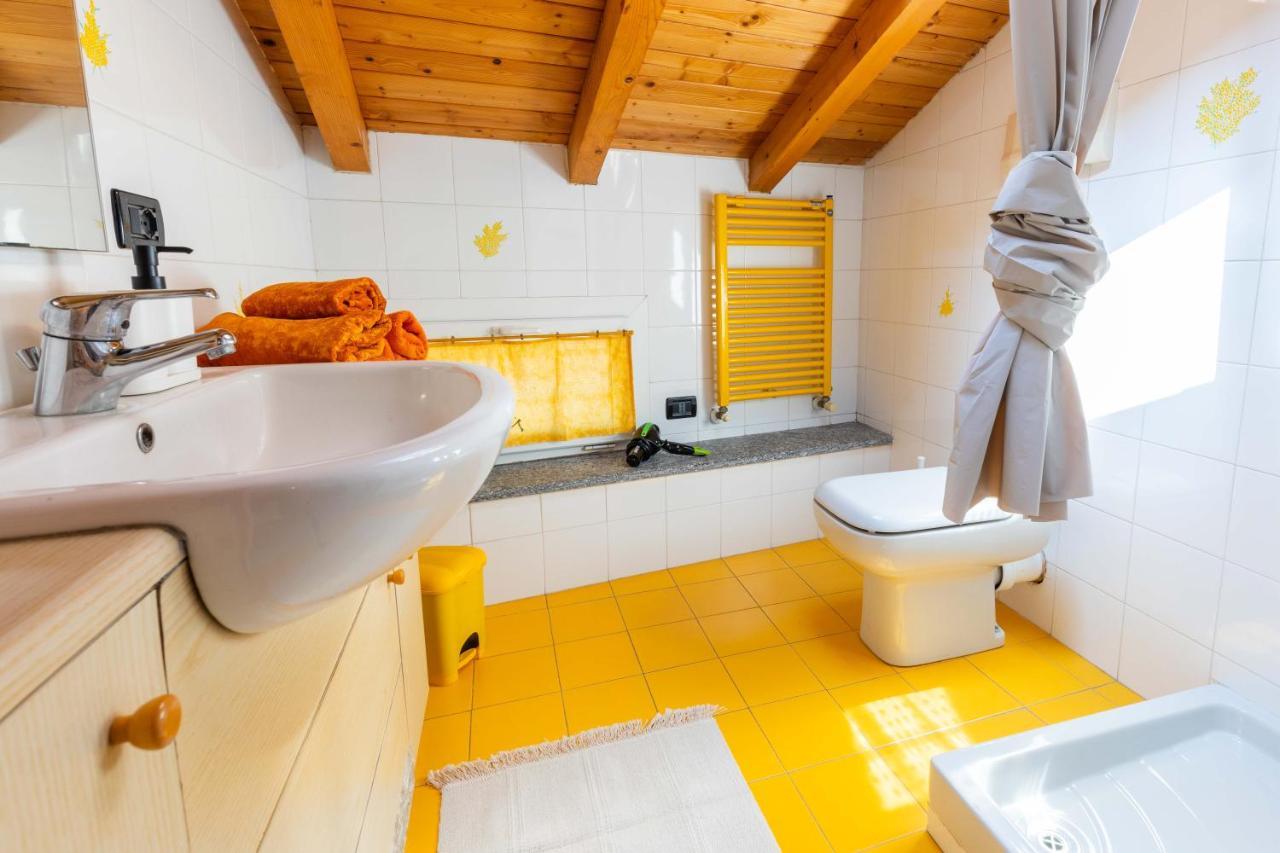 Villa Lecco Free Wi-Fi, Parking & Bike Service Buitenkant foto